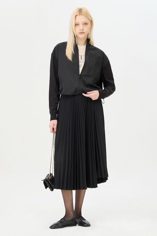 https://img.benettonmall.com/PARTS/KS/24F/SASK33461BK_MB_D5.jpg