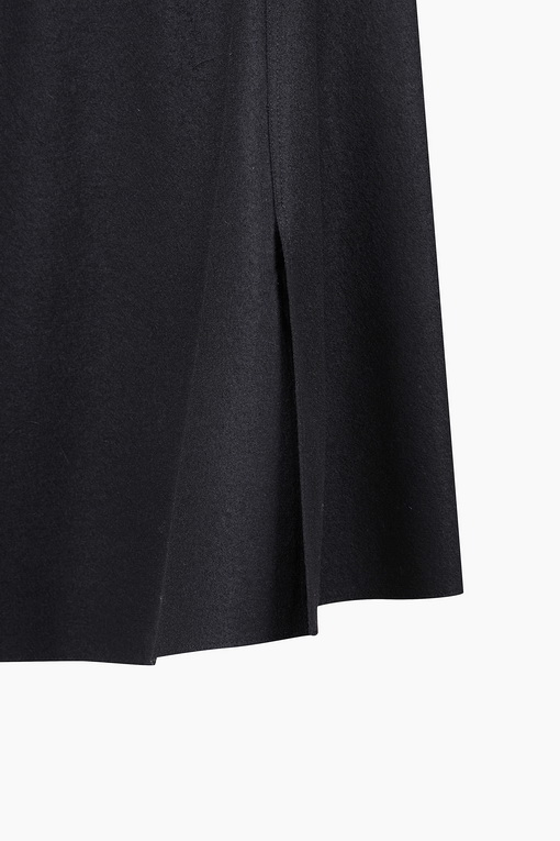 https://img.benettonmall.com/PARTS/KS/24F/SASK37461BK_MB_D13.jpg
