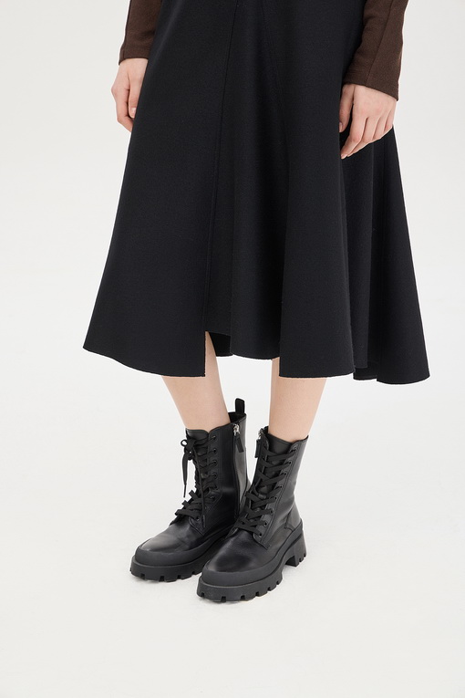 https://img.benettonmall.com/PARTS/KS/24F/SASK37461BK_MB_D4.jpg