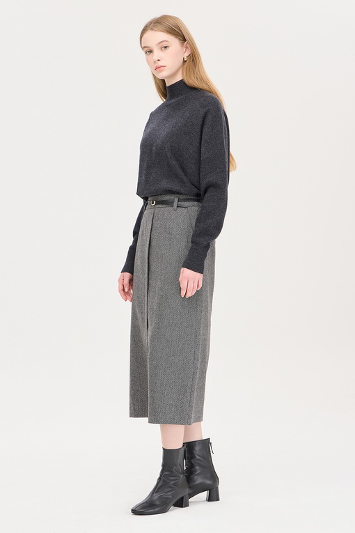 https://img.benettonmall.com/PARTS/KS/24F/SASK39461MG_MB_D1.jpg