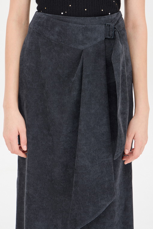 https://img.benettonmall.com/PARTS/KS/24F/SASK42461GR_MB_D3.jpg