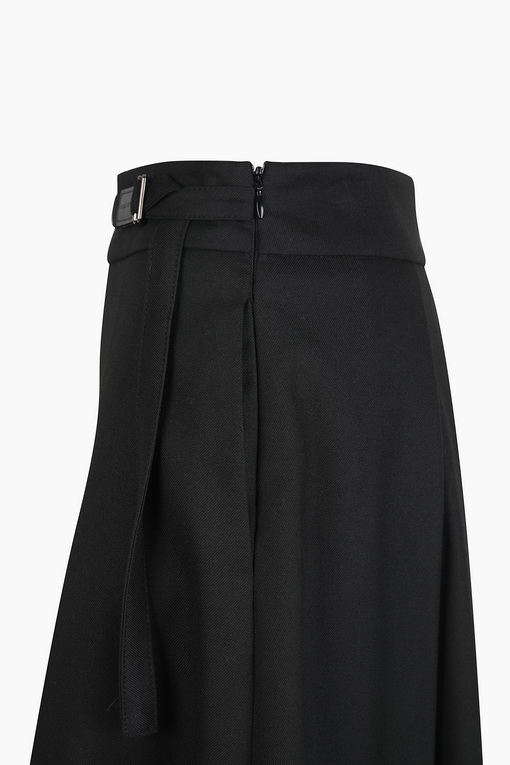 https://img.benettonmall.com/PARTS/KS/24F/SASK43461BK_MB_D13.jpg