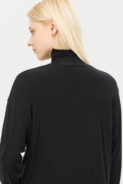 https://img.benettonmall.com/PARTS/KS/24F/SATS14441BK_MB_D4.jpg