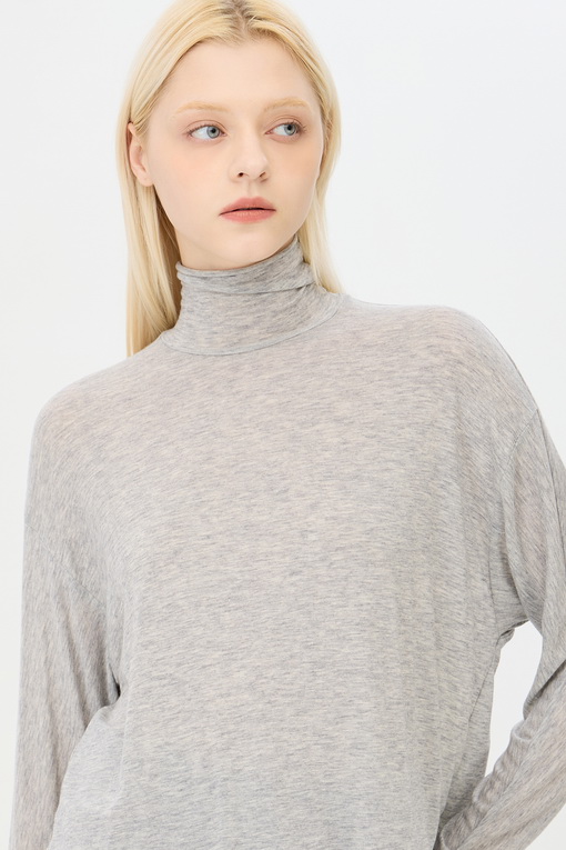 https://img.benettonmall.com/PARTS/KS/24F/SATS14441MG_MB_D3.jpg