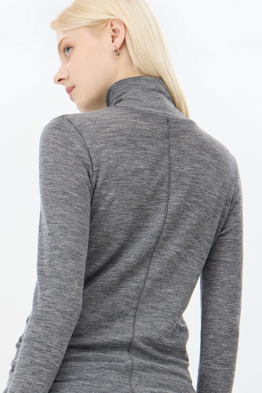 https://img.benettonmall.com/PARTS/KS/24F/SATS31461LG_MB_D4.jpg