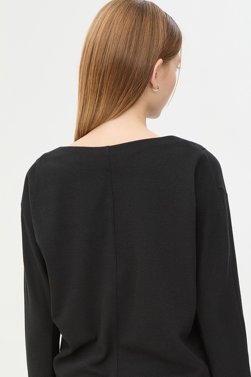 https://img.benettonmall.com/PARTS/KS/24F/SATS33461BK_MB_D4.jpg