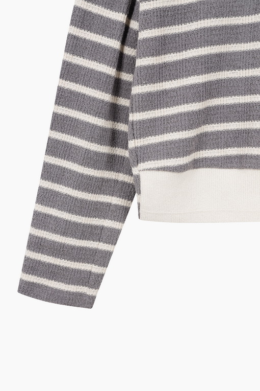 https://img.benettonmall.com/PARTS/KS/24F/SATS34461MG_MB_D13.jpg