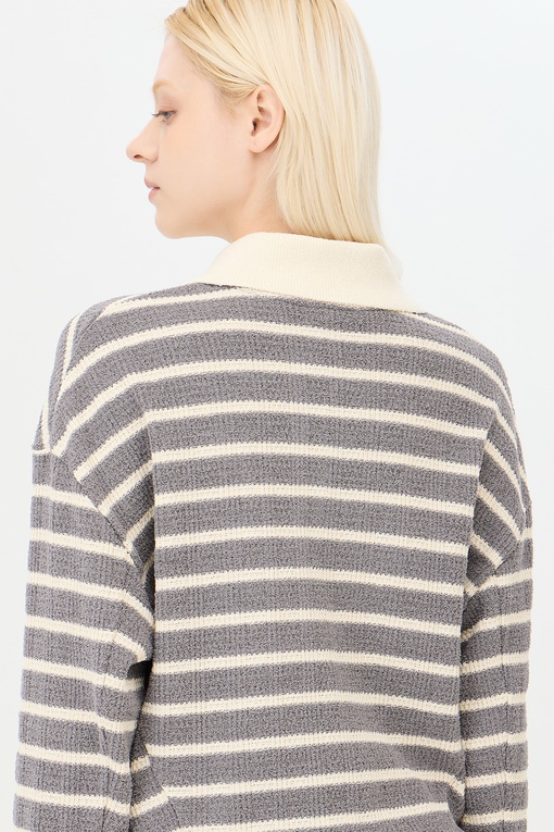 https://img.benettonmall.com/PARTS/KS/24F/SATS34461MG_MB_D4.jpg