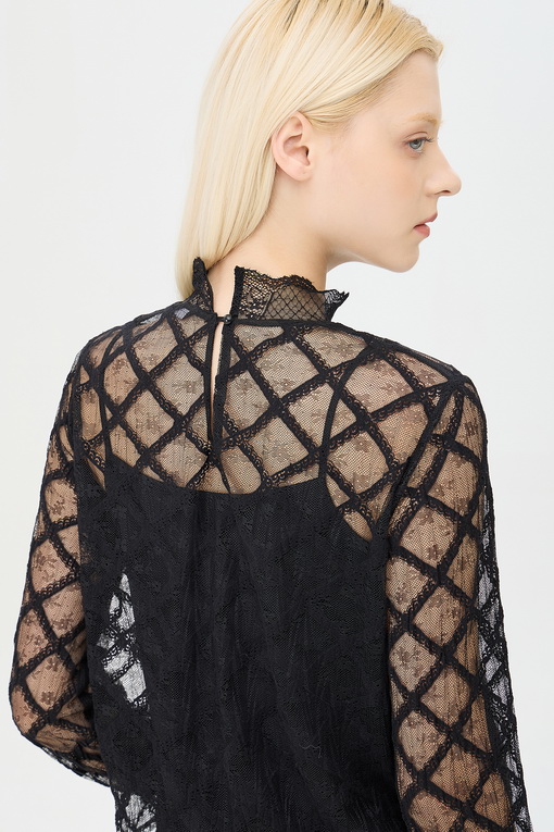 https://img.benettonmall.com/PARTS/KS/24F/SAWS32461BK_MB_D4.jpg