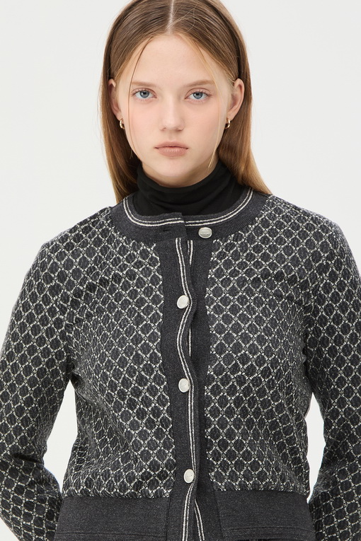 https://img.benettonmall.com/PARTS/KS/24F/SAWS38461DG_MB_D3.jpg