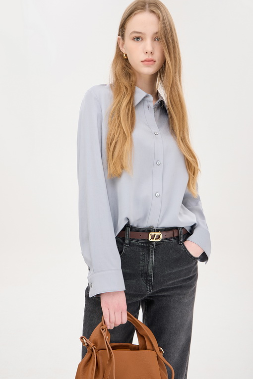 https://img.benettonmall.com/PARTS/KS/24F/SAWS39461BL_MB_D4.jpg