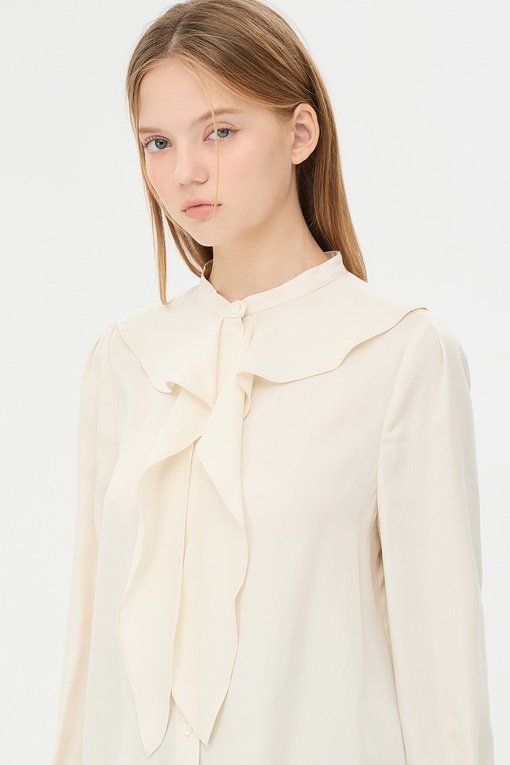 https://img.benettonmall.com/PARTS/KS/24F/SAWS40461CR_MB_D3.jpg
