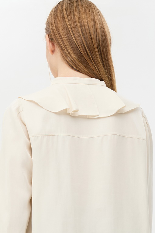 https://img.benettonmall.com/PARTS/KS/24F/SAWS40461CR_MB_D4.jpg