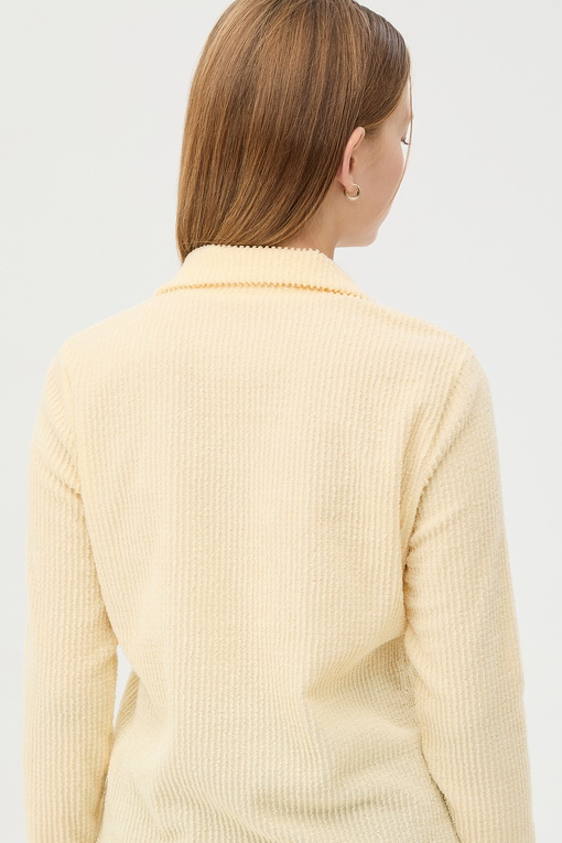 https://img.benettonmall.com/PARTS/KS/24F/SAWS42461YE_MB_D4.jpg