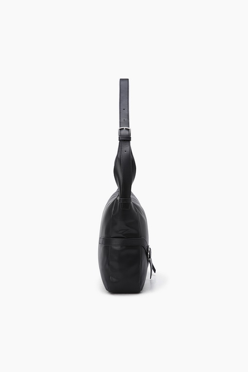 https://img.benettonmall.com/PARTS/KS/24F/SCBG03441BK_MB_D2.jpg