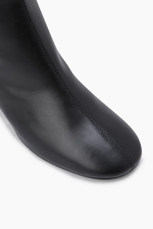 https://img.benettonmall.com/PARTS/KS/24F/SCSH02441BK_MB_D4.jpg