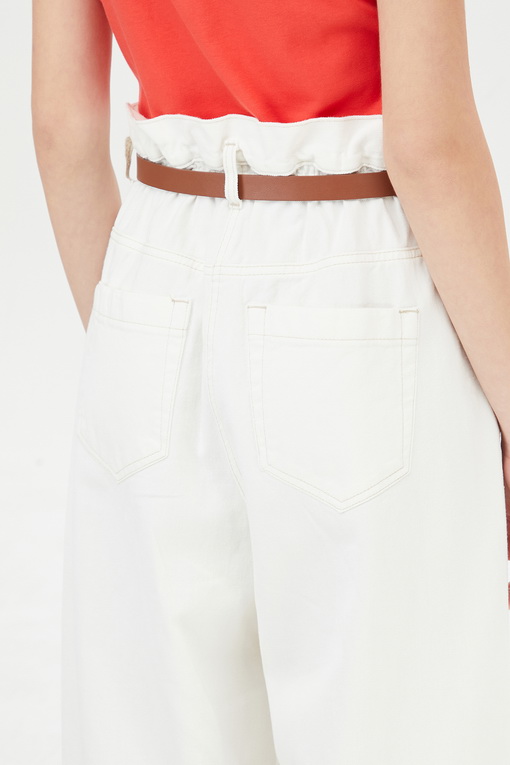 https://img.benettonmall.com/PARTS/KS/24S/SADP35431WH_MB_D4.jpg