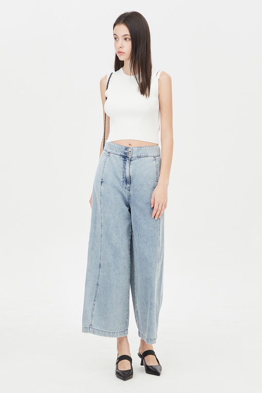 https://img.benettonmall.com/PARTS/KS/24S/SADP38431BL_MB_D5.jpg