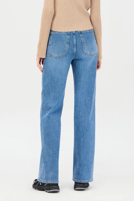 https://img.benettonmall.com/PARTS/KS/24S/SADP41431BL_MB_D2.jpg