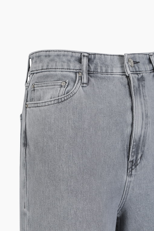 https://img.benettonmall.com/PARTS/KS/24S/SADP41431GR_MB_D12.jpg