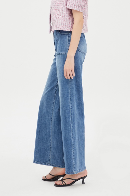 https://img.benettonmall.com/PARTS/KS/24S/SADP42431BL_MB_D1.jpg