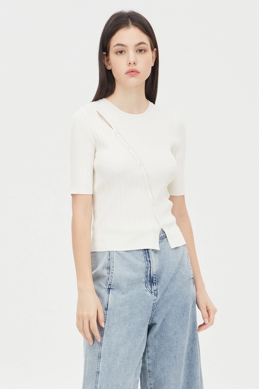 https://img.benettonmall.com/PARTS/KS/24S/SAKP47431IV_MB.jpg