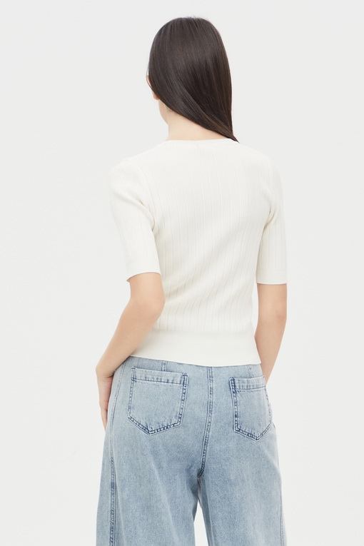 https://img.benettonmall.com/PARTS/KS/24S/SAKP47431IV_MB_D2.jpg