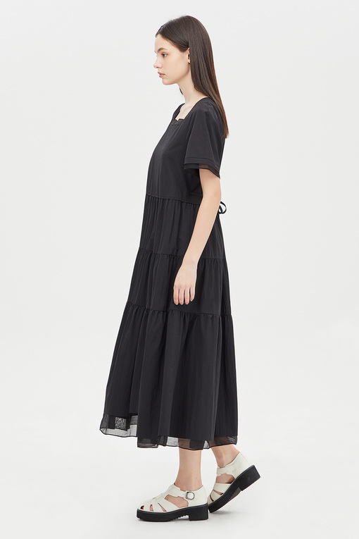 https://img.benettonmall.com/PARTS/KS/24S/SAOP81431BK_MB_D1.jpg