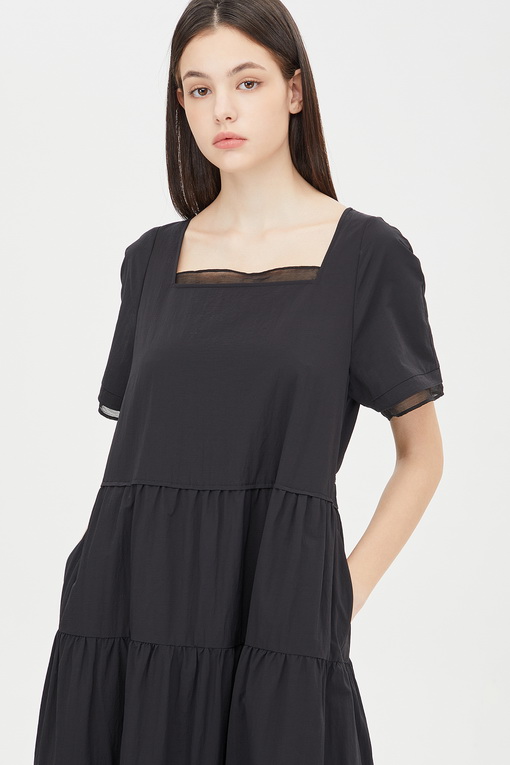 https://img.benettonmall.com/PARTS/KS/24S/SAOP81431BK_MB_D3.jpg
