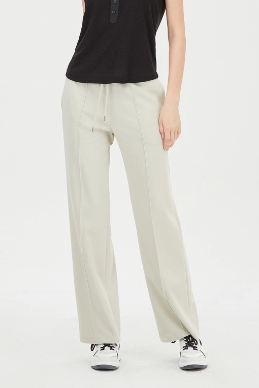 https://img.benettonmall.com/PARTS/KS/24S/SAPT38431BE_MB.jpg