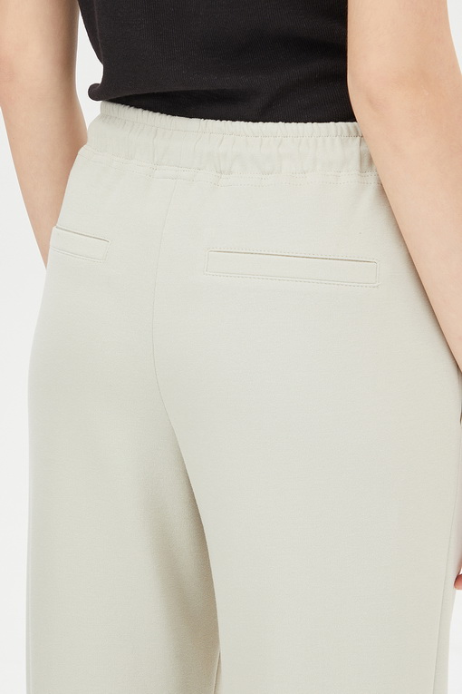 https://img.benettonmall.com/PARTS/KS/24S/SAPT38431BE_MB_D4.jpg