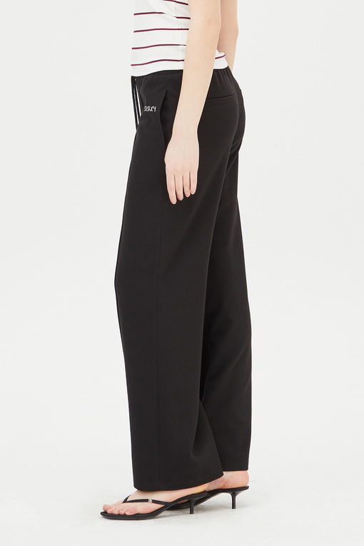https://img.benettonmall.com/PARTS/KS/24S/SAPT38431BK_MB_D1.jpg