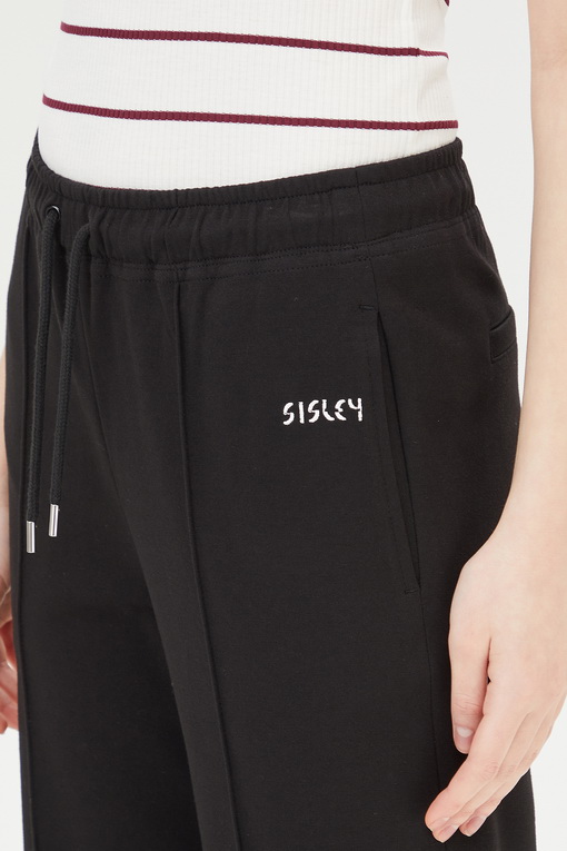 https://img.benettonmall.com/PARTS/KS/24S/SAPT38431BK_MB_D4.jpg