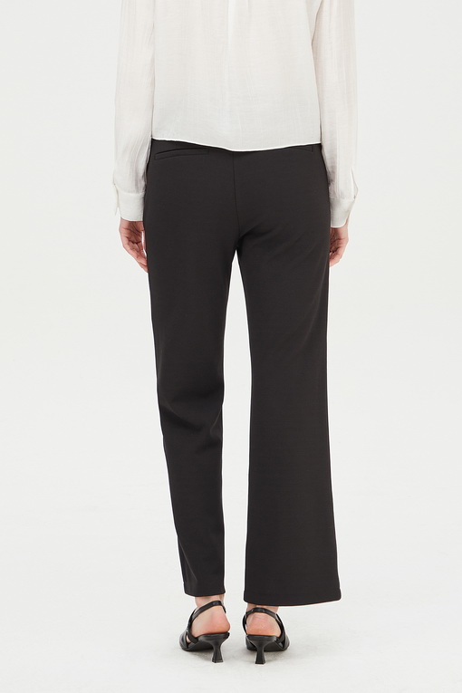 https://img.benettonmall.com/PARTS/KS/24S/SAPT80431BK_MB_D2.jpg