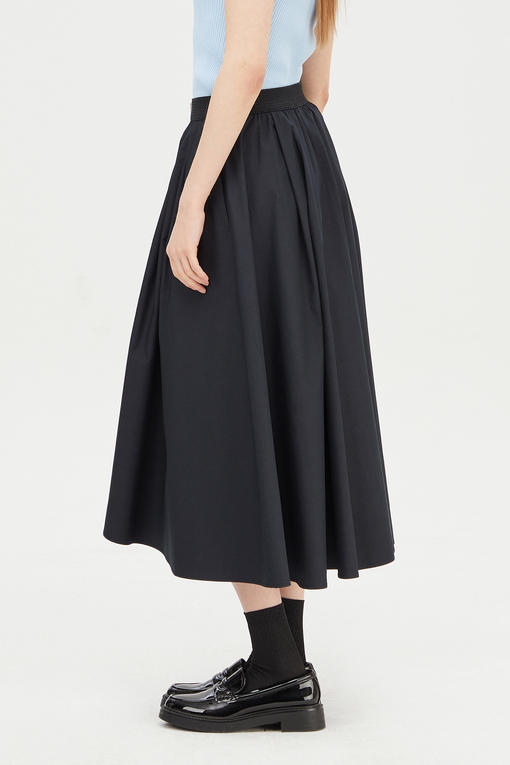 https://img.benettonmall.com/PARTS/KS/24S/SASK33431DN_MB_D1.jpg