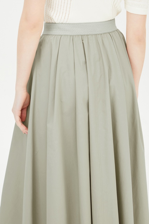 https://img.benettonmall.com/PARTS/KS/24S/SASK33431KA_MB_D4.jpg