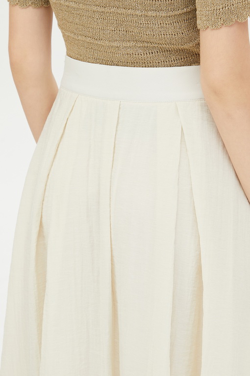 https://img.benettonmall.com/PARTS/KS/24S/SASK43431BE_MB_D4.jpg