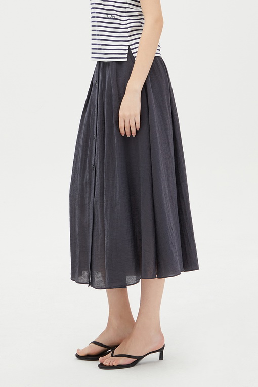https://img.benettonmall.com/PARTS/KS/24S/SASK43431NY_MB_D1.jpg