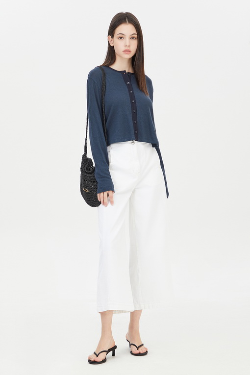 https://img.benettonmall.com/PARTS/KS/24S/SATS40431DN_MB_D5.jpg