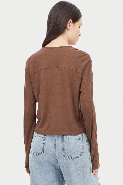 https://img.benettonmall.com/PARTS/KS/24S/SATS40431DW_MB_D2.jpg