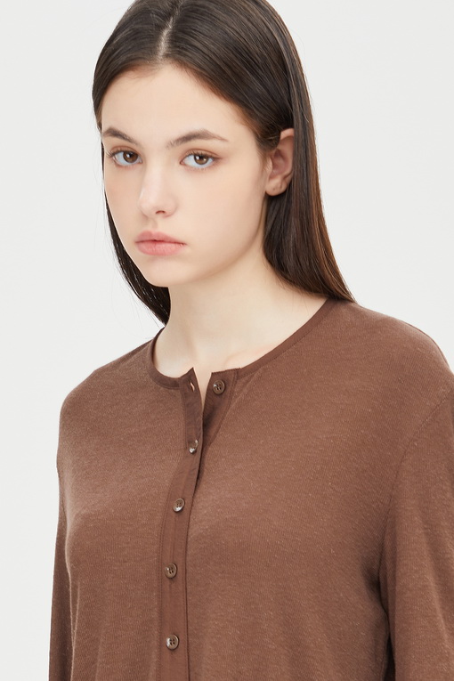https://img.benettonmall.com/PARTS/KS/24S/SATS40431DW_MB_D3.jpg