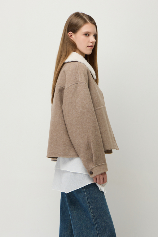 https://img.benettonmall.com/PARTS/KS/25F/SACTE1561BG_MB_D1.jpg