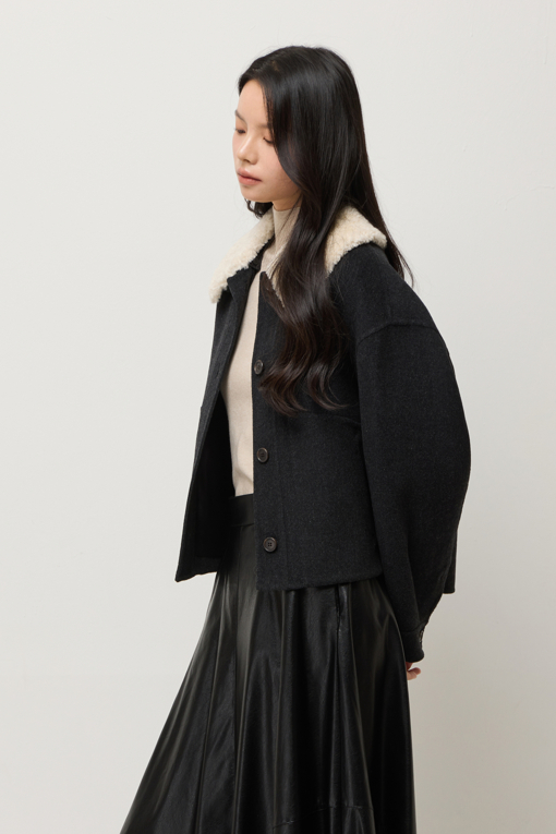 https://img.benettonmall.com/PARTS/KS/25F/SACTE1561BK_MB_D1.jpg