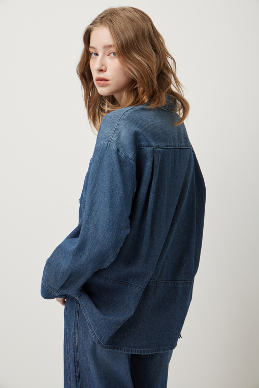 https://img.benettonmall.com/PARTS/KS/25F/SADK32561BL_MB_D4.jpg
