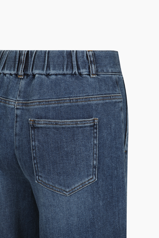 https://img.benettonmall.com/PARTS/KS/25F/SADP02541BL_MB_D13.jpg