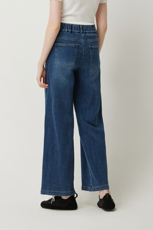 https://img.benettonmall.com/PARTS/KS/25F/SADP02541BL_MB_D2.jpg