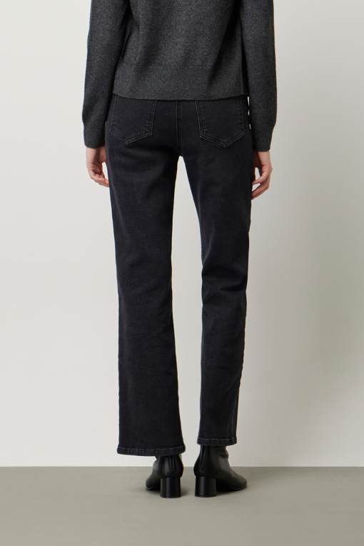 https://img.benettonmall.com/PARTS/KS/25F/SADP03541BK_MB_D2.jpg