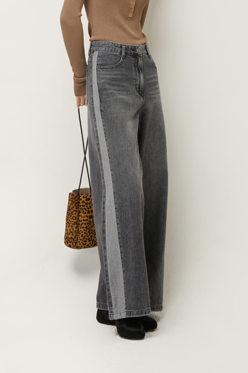 https://img.benettonmall.com/PARTS/KS/25F/SADP05541BK_MB_D1.jpg