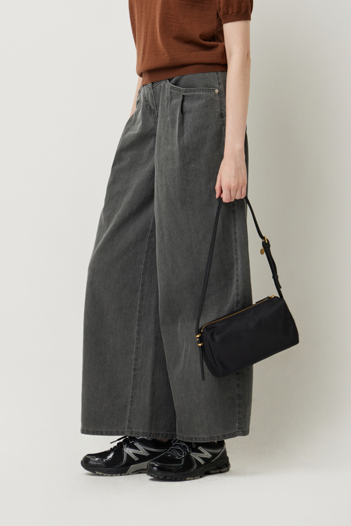 https://img.benettonmall.com/PARTS/KS/25F/SADP07541DG_MB_D1.jpg