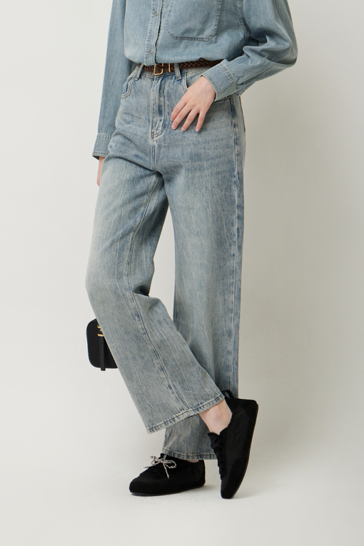 https://img.benettonmall.com/PARTS/KS/25F/SADP70541BL_MB_D1.jpg